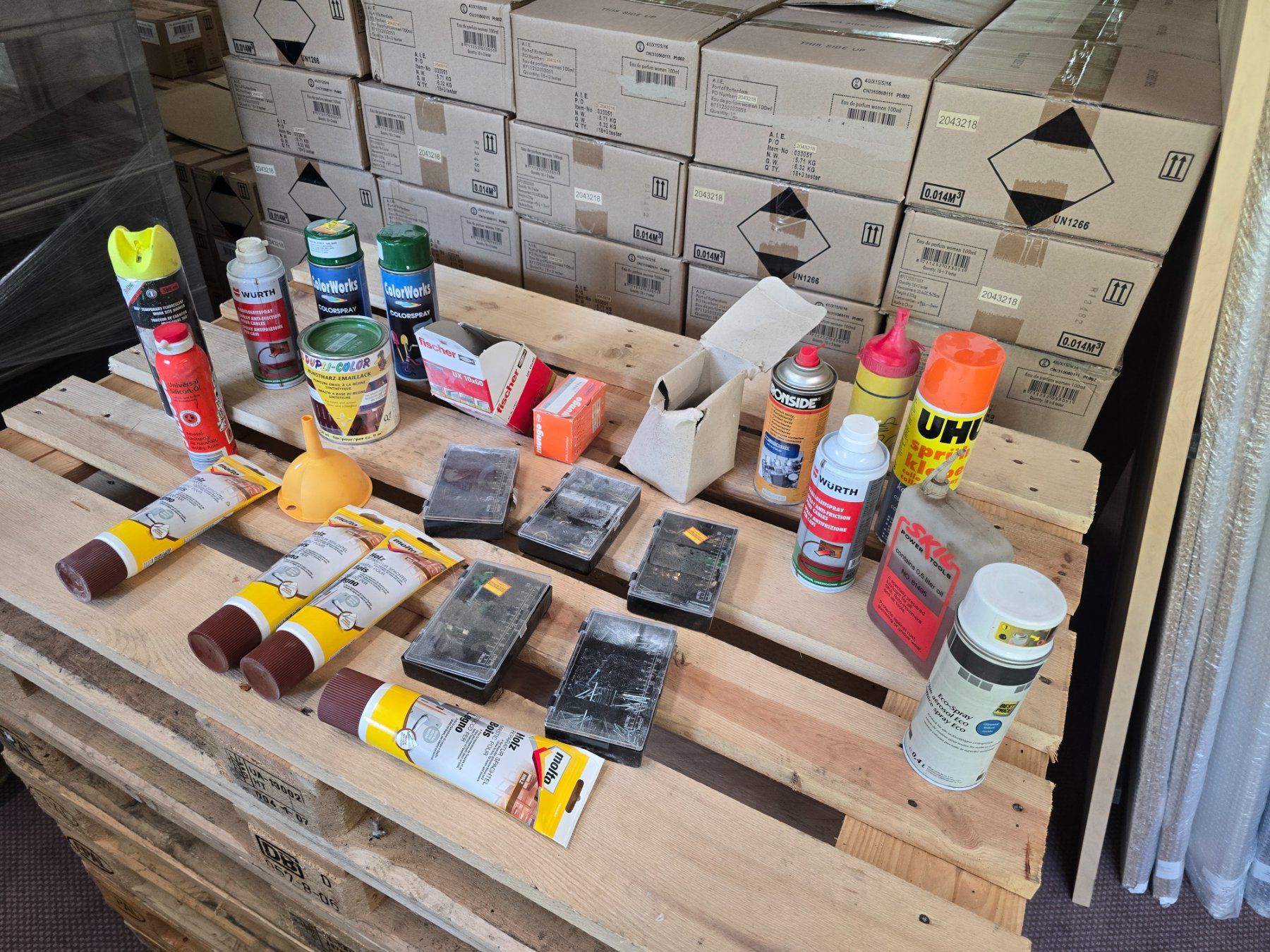 Tutti gli attrezzi: Posten mit diversem Verbrauchsmaterial usw. ab 1.- – Usato da KRINAU venduto da Mio_Liqstyle 1