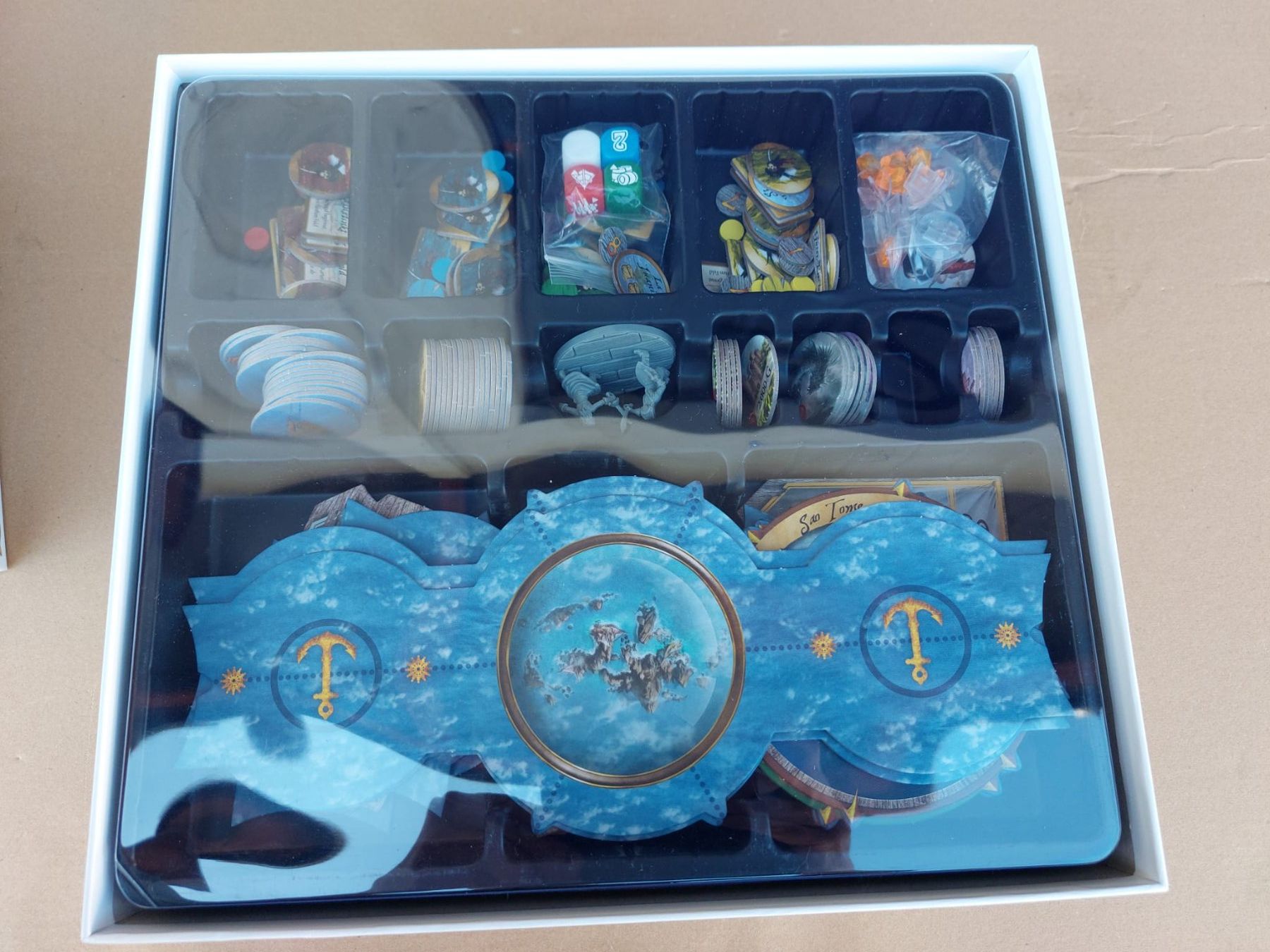 Giochi: SCHRECKEN DER MEERE (Kickstarter Version Captain's Pledge) – Usato da Luzern venduto da Blue-Moon 2