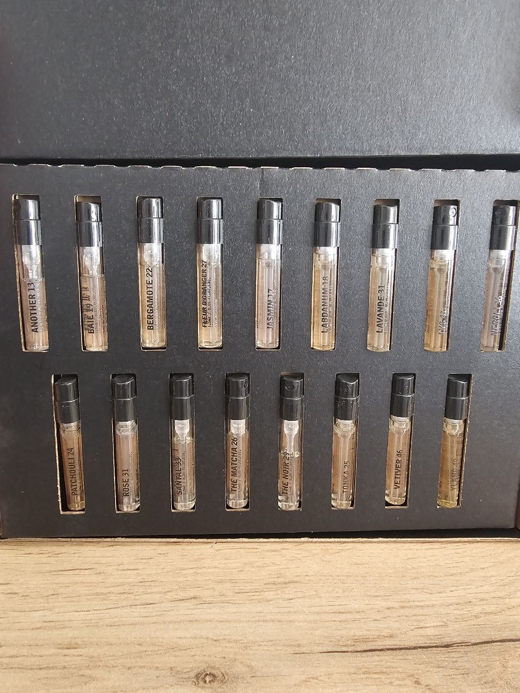 Le Labo Parfum & Eau de Toilette: LE LABO - Discovery Set - 17 x 1.5 ml – Gebraucht aus Genève von faok 4