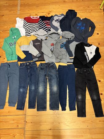Kleiderpaket Jungs, Grösse 122/128-134/140