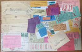 POSTEN ÜBER 80 ETIKETTEN UND EIN DUTZEN POSTFORMULARE