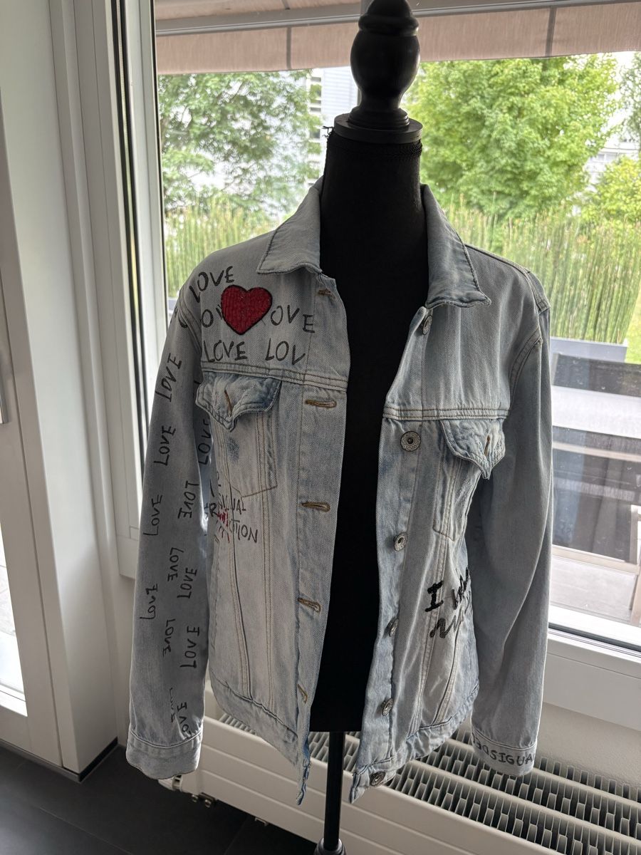 Desigual Jacken: Desigual Jeans Jacke – Gebraucht aus Steinhausen von Alphorn65