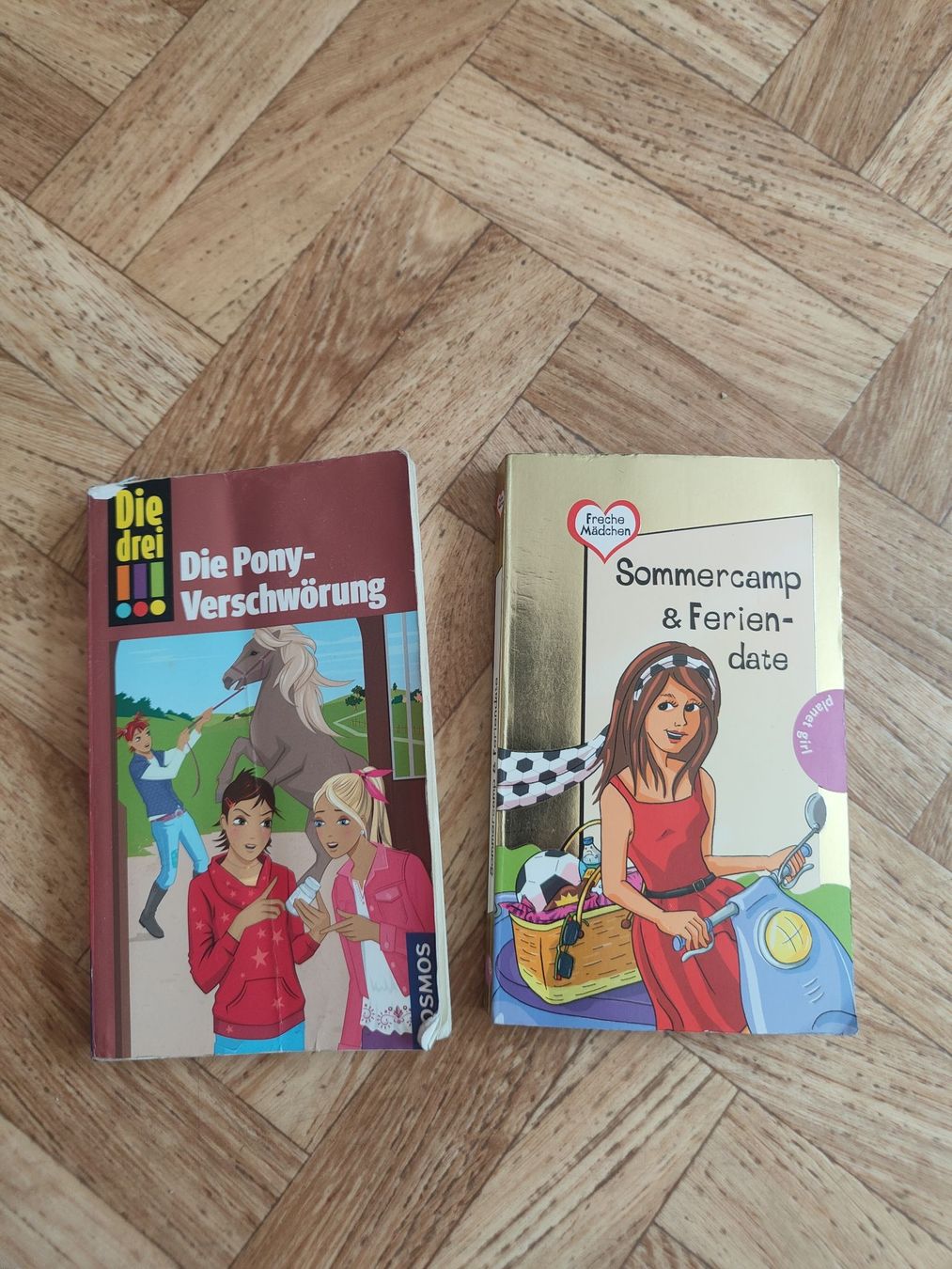 Bücher: Set mit 2 Büchern von Die Ausrufezeichen & Freche Mädchen – Gebraucht aus Schleitheim von eug_1701