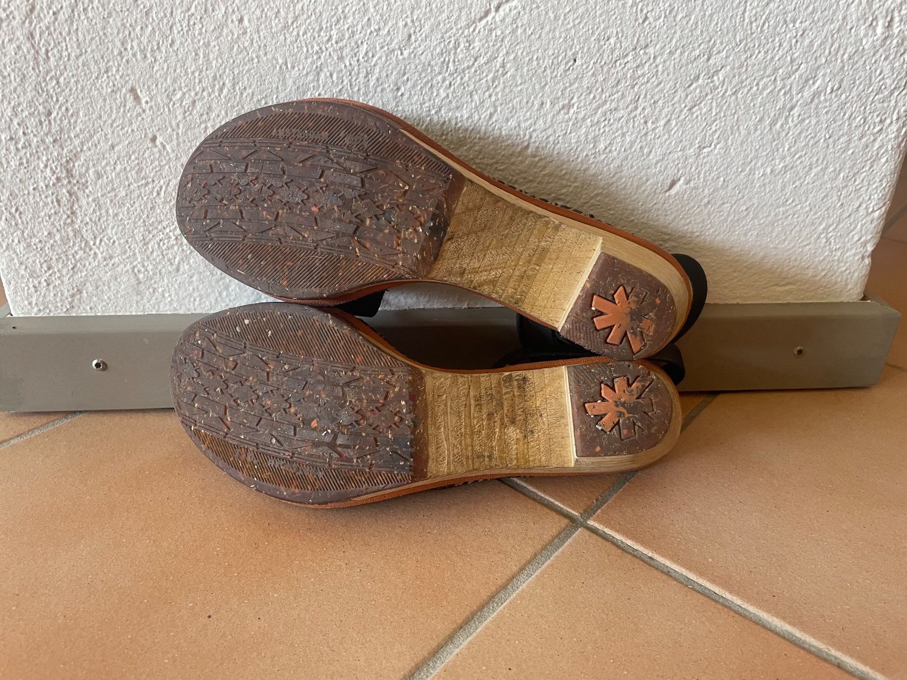 Art Damenschuhe: Art Sandalen Leder schwarz – Gebraucht aus Clarens von Lois86 4