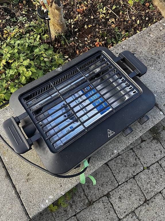 Griglie: Elektrogril Sehr praktisch  – Usato da Seuzach venduto da Wolf936