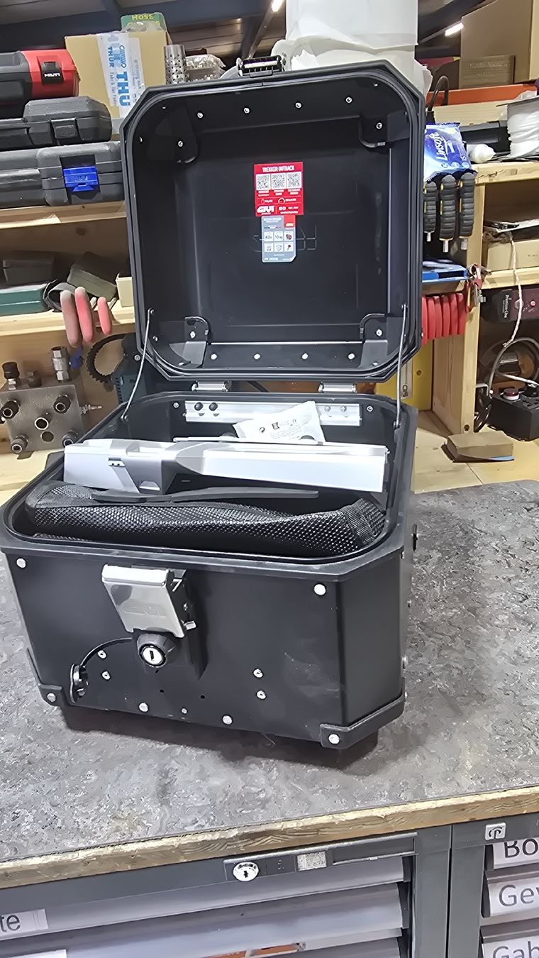BMW Topcase: Motorrad Box – Gebraucht aus Einigen von Thinhi65 1
