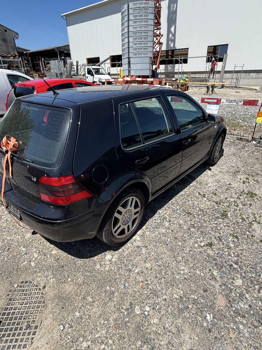 VW Autos: Golf 4 defekt – Défectueux à Andwil TG par hawaii001 7