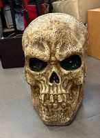 XXL Totenkopf Halloweendeko mit Geräuschen und Licht 