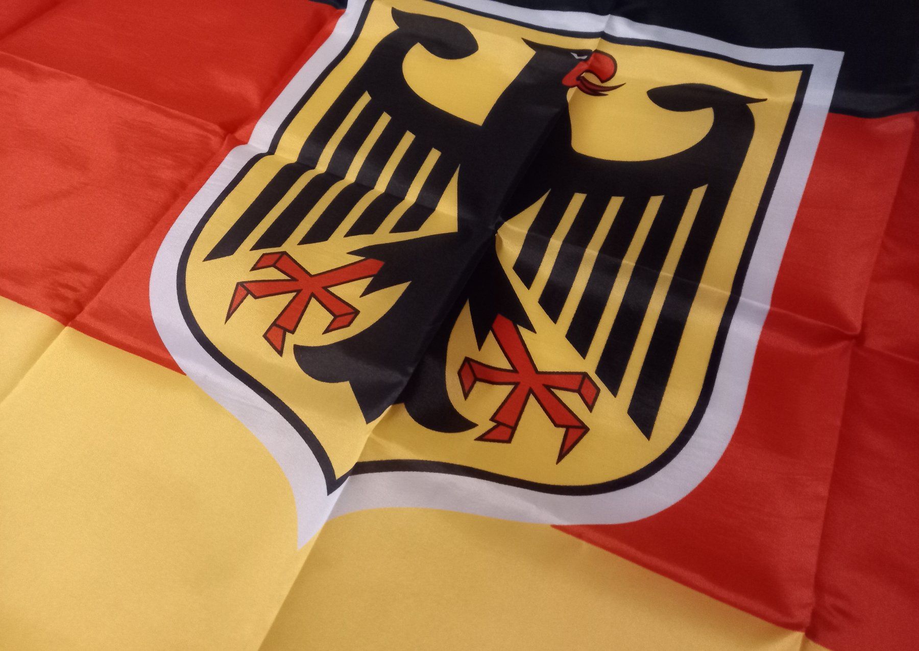 Fahnen: 3x Flagge Deutschland - Drapeau Allemagne – Neu und originalverpackt aus Bussigny von NATURALO 2