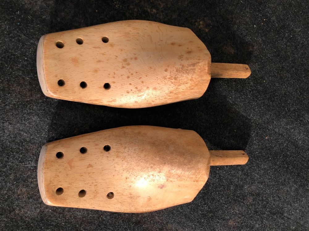 Paire D'embauchoirs à Chaussures En Bois Anciens - Homme - Fabriqués En France