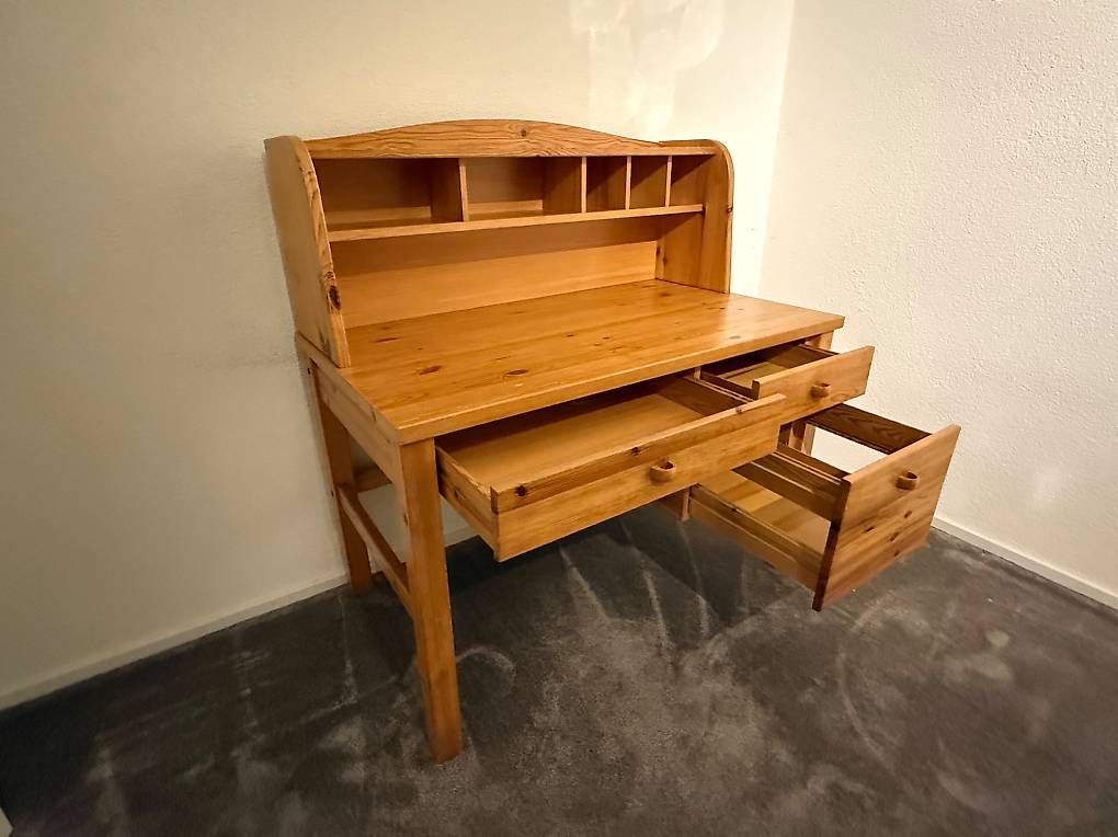 Scrivanie: Holz-Pult mit Aufsatz   – Usato da Wallisellen venduto da eve1000 1