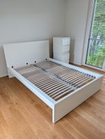 Ab 1 CHF: IKEA MALM Bett (140x200) + Lattenrost + 3 Kommoden