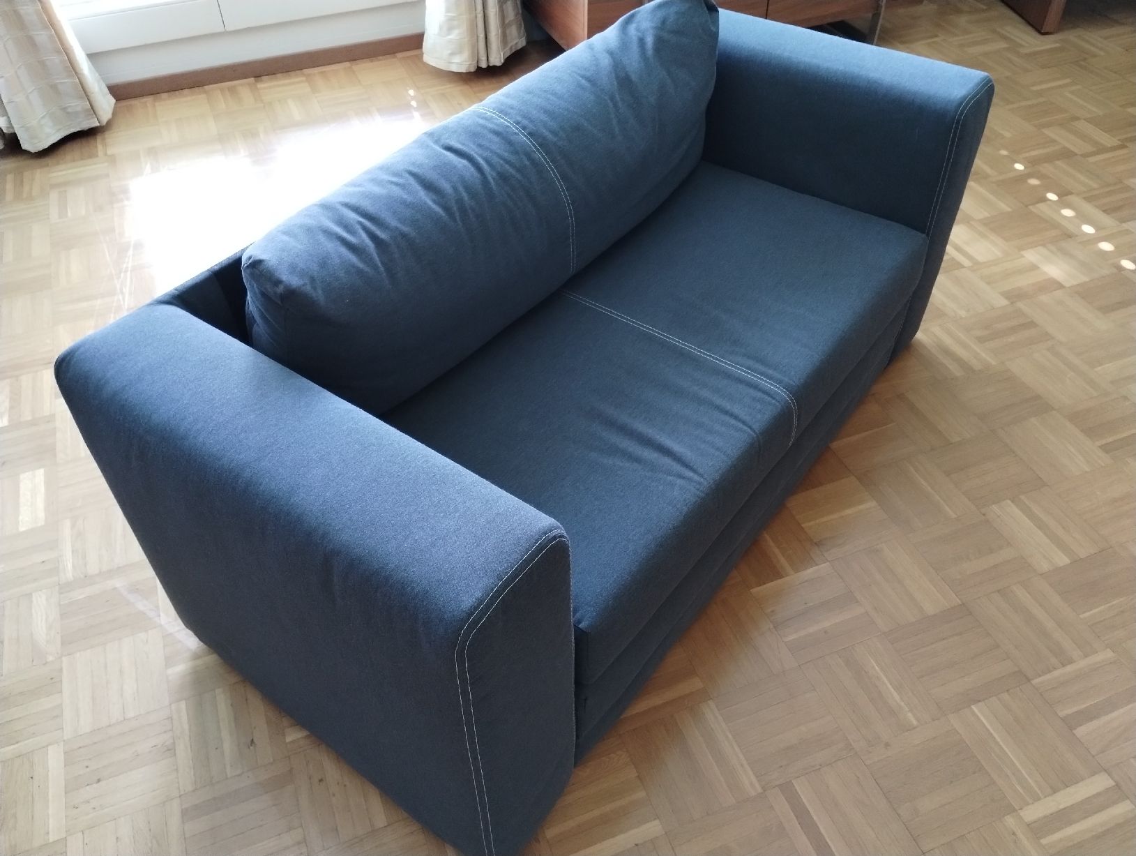 Ikea Divani: IKEA ASKEBY kleines Sofa  – Usato da Volketswil venduto da xxqs01 3