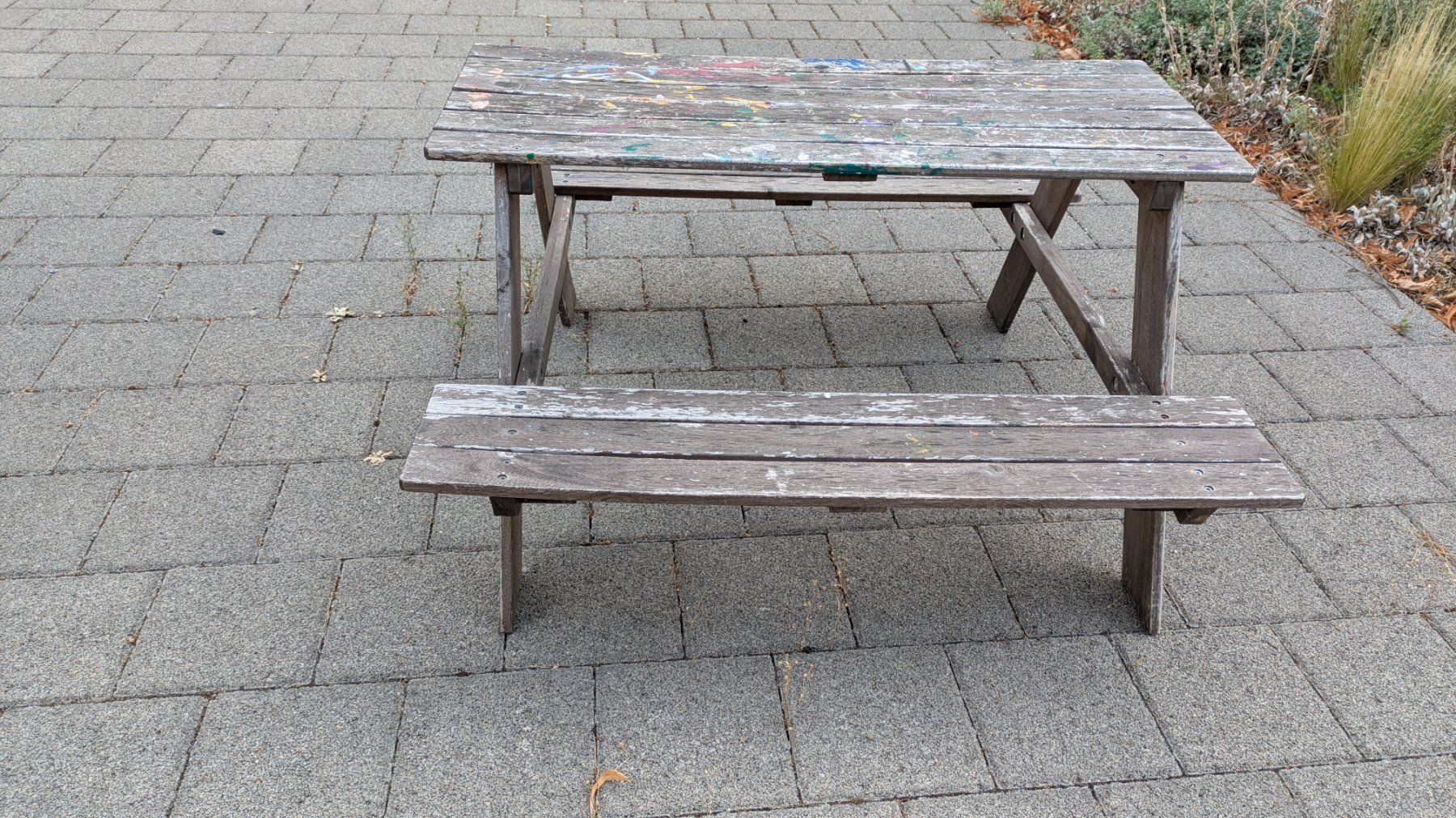 Tische: Kinder Gartentisch mit Bank Holz - Picknicktisch – Gebraucht aus Staufen von Fleby84 1