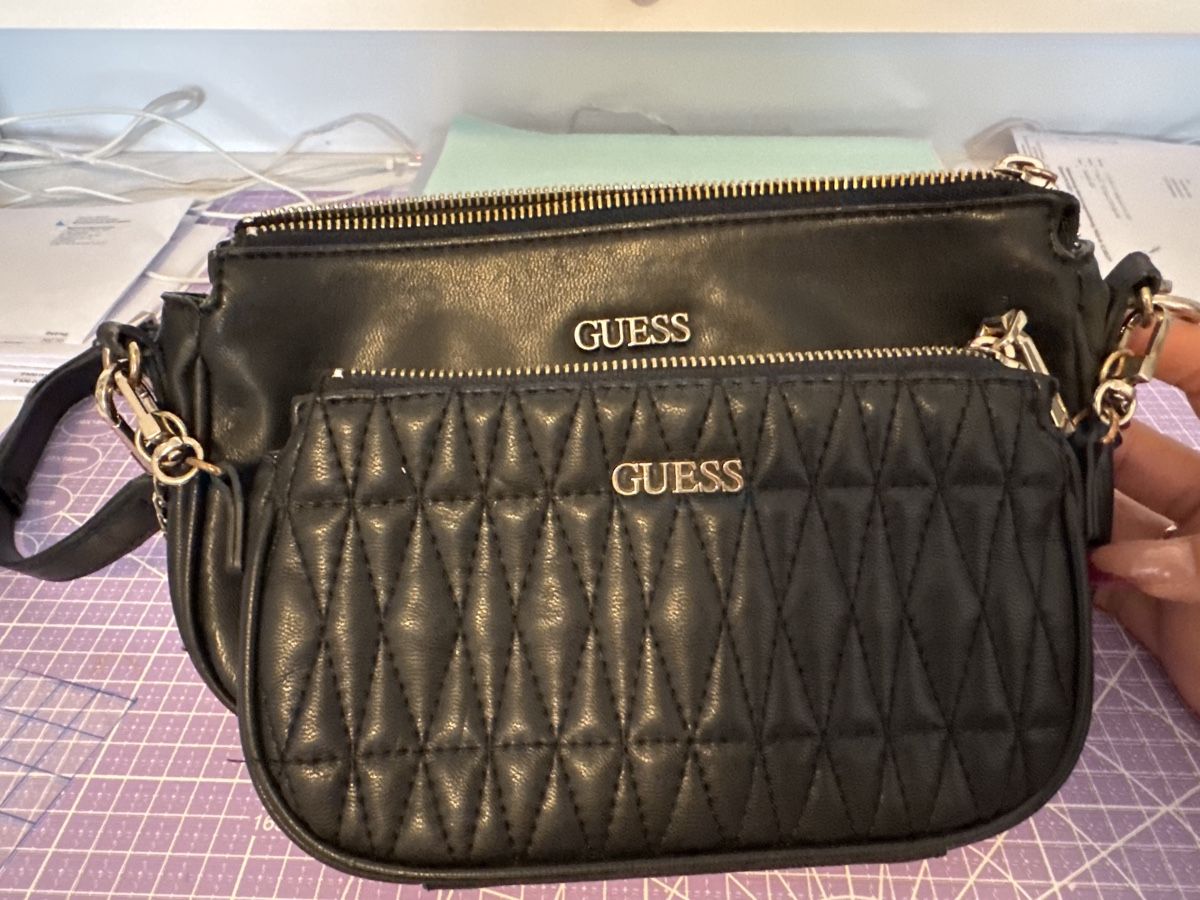 Guess Borse da donna: Guess Tasche – Usato da niederhasli venduto da Italiana07