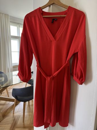 Schönes Kleid von Vero Moda, Gr.