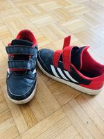 Adidas Kinder Turnschuhe, Grösse 35, Schwarz-Rot