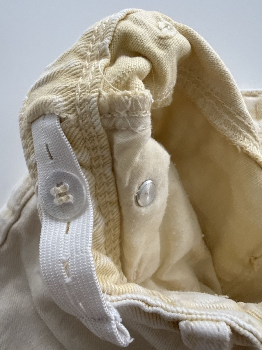 Next Pantaloni: Jeans shorts von Next Gr. 134 hellgelb, Spitze – Nuovo (secondo la descrizione) da Freidorf TG venduto da nad_fxh7 4