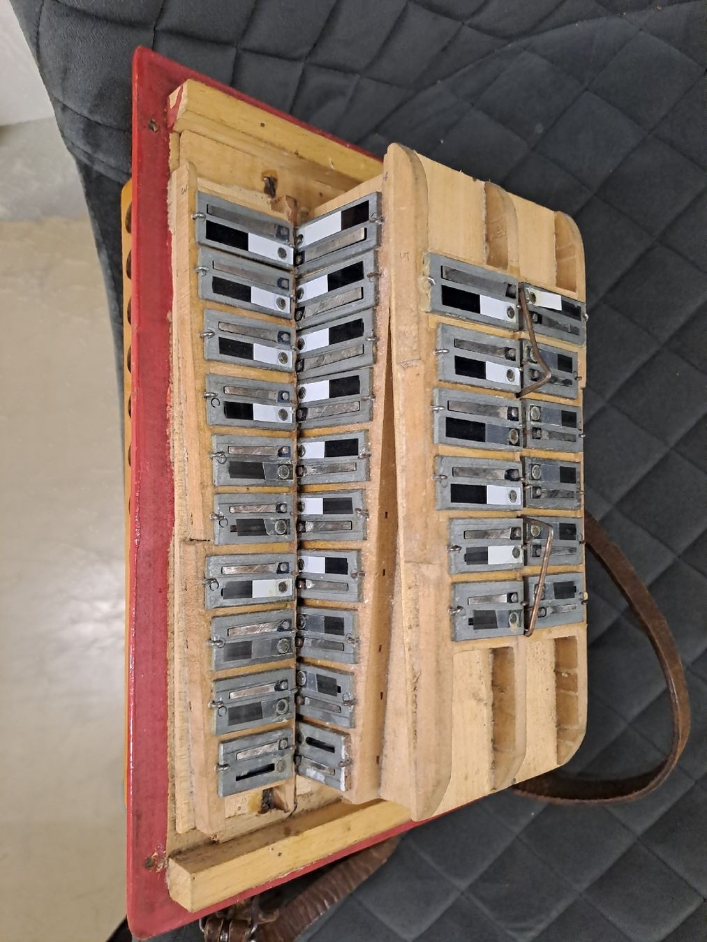 Eichhorn Strumenti musicali: Eichhorn orgeli – Usato da Villeneuve venduto da BibiVintage 8
