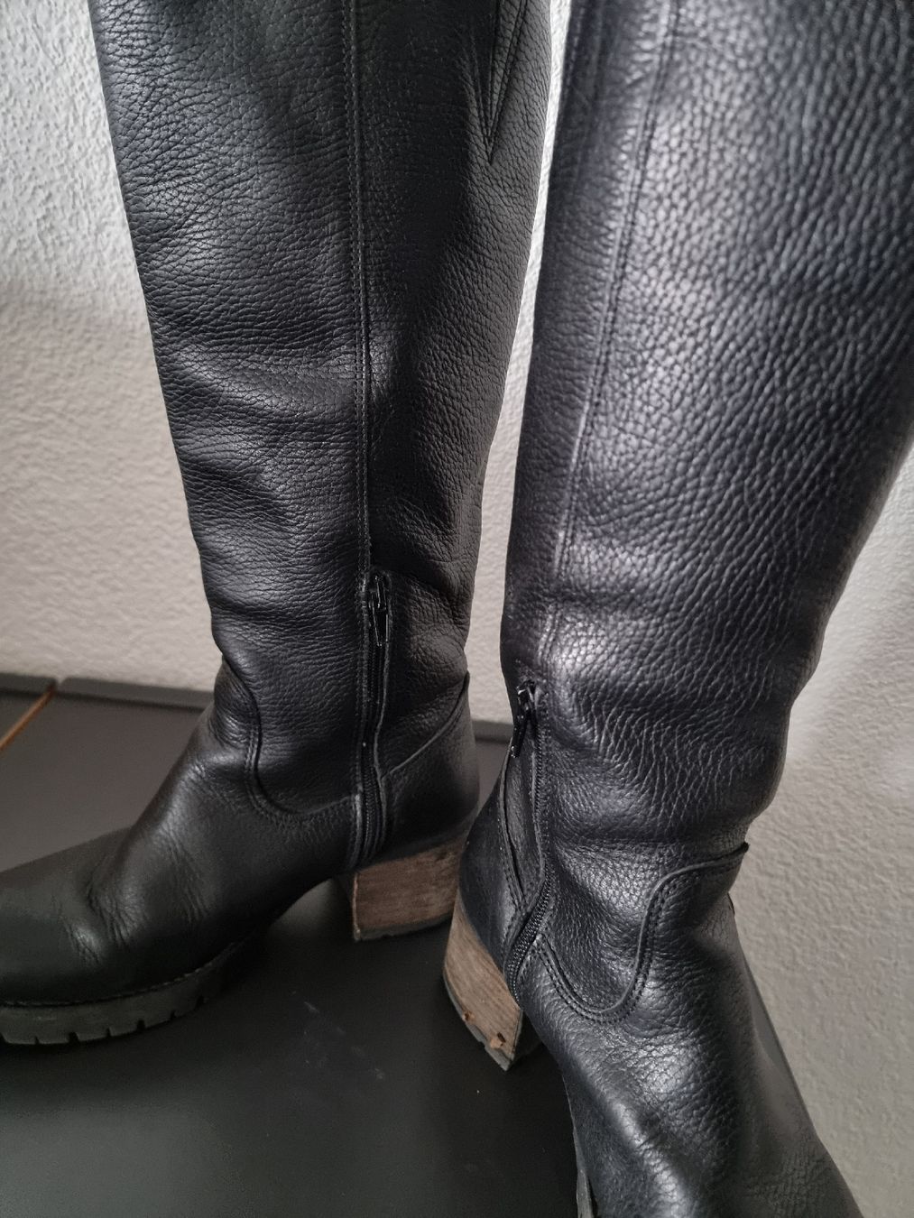 Damenschuhe: BULLBOXER STIEFEL SCHWARZ – Gebraucht aus Goldach von Cooky2011 4