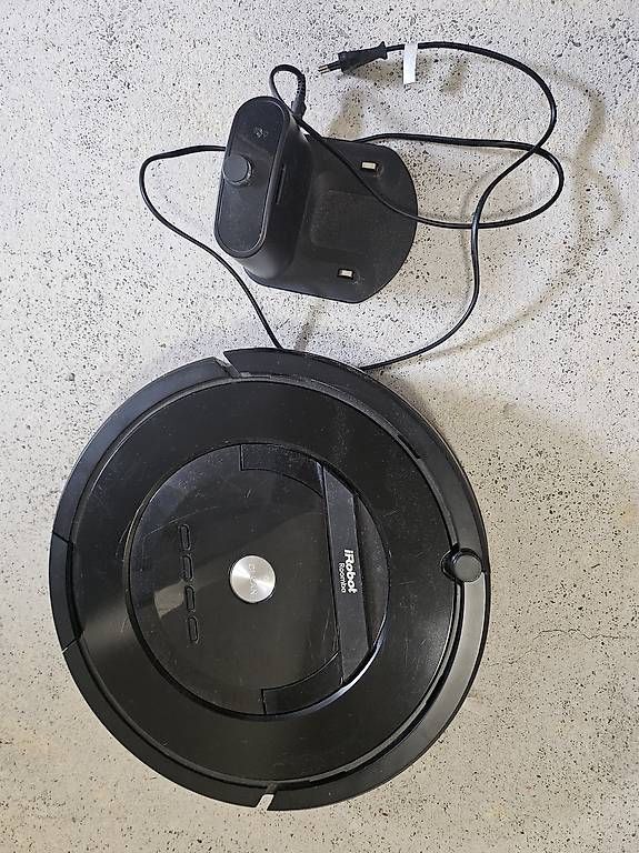 Aspirapolveri & Accessori: iRobot Roomba – Usato da Wollerau venduto da luana.grossi