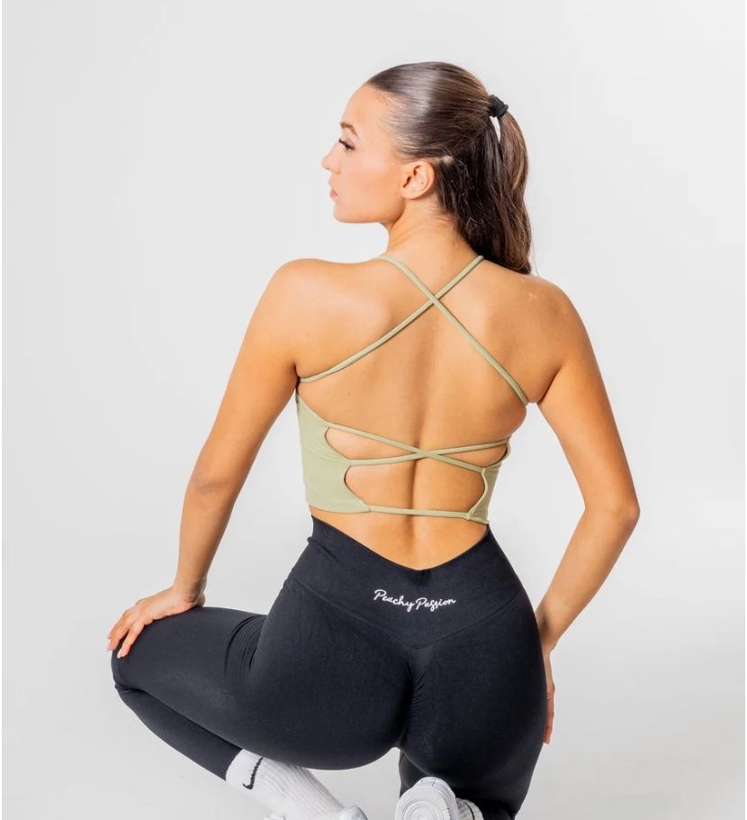 Top: Sport Top - Peachy Passion – Nuovo (secondo la descrizione) da Muri AG venduto da liv_7lv6 4