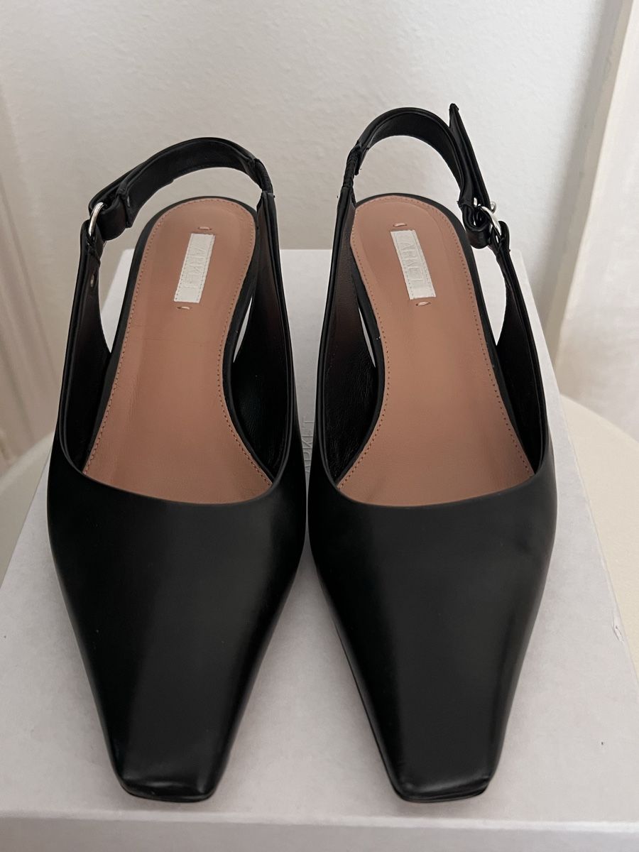 Arket Scarpe da donna: Neue Arket Slingpumps – Nuovo (secondo la descrizione) da Zürich venduto da Suki.