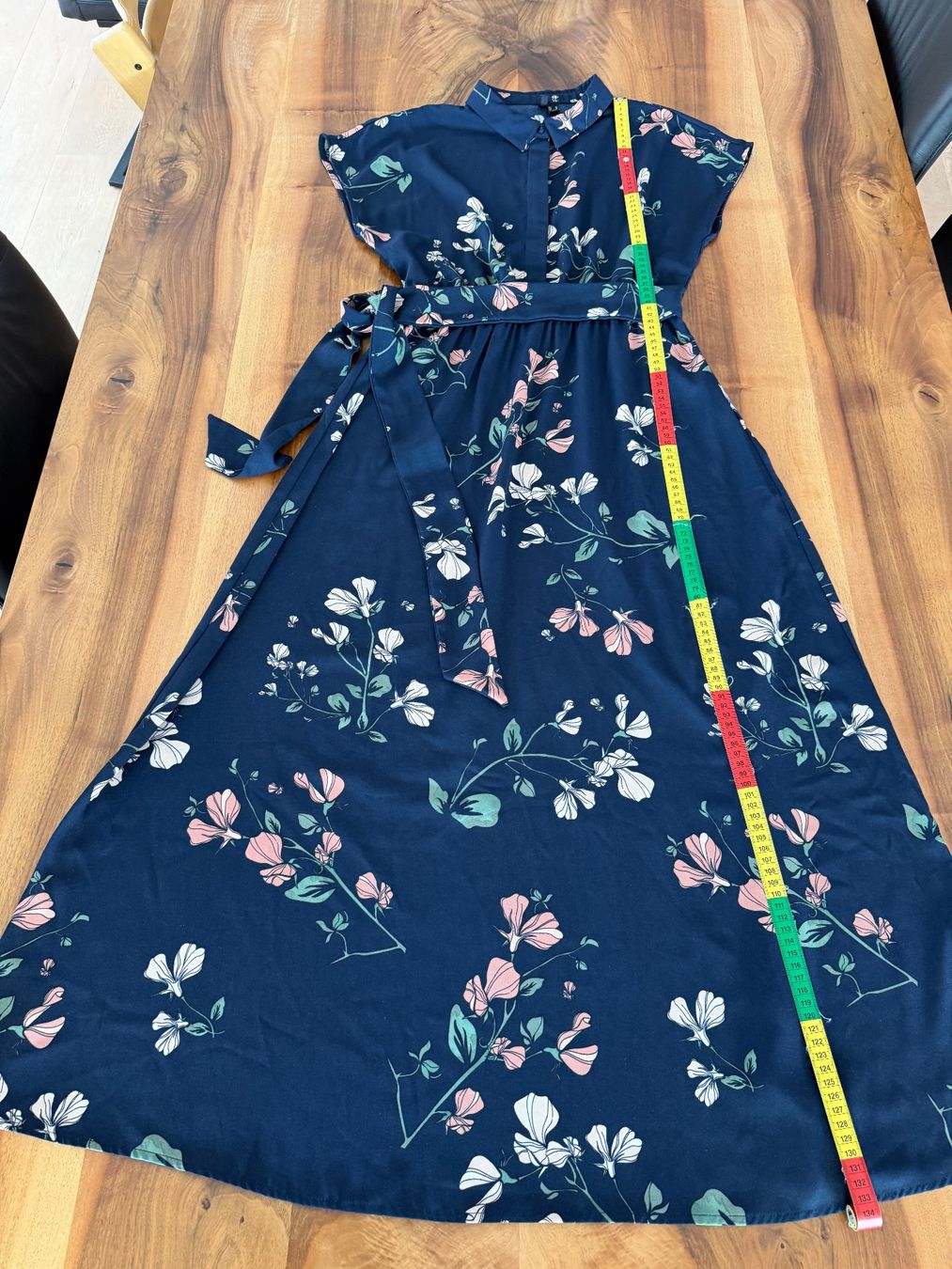 Vero Moda Robes: Maxikleid, Vero Moda, Grösse M - Startgebot CHF 1.00 – D'occasion à Haslen AI par s176 3