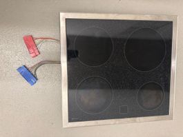Electrolux Glaskeramik Kochfeld 60cm mit Edelstahlrahmen