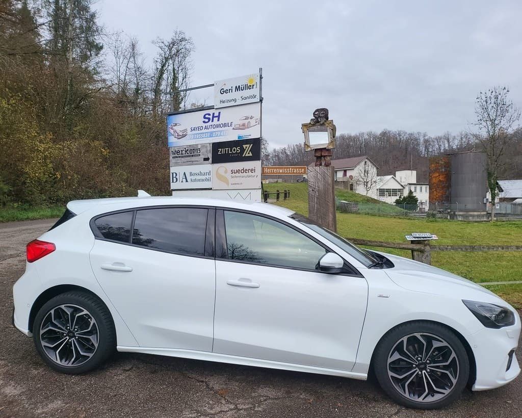 Ford Autos: 2019 Ford Focus 1.0 ST-Line – Gebraucht aus Estavayer-le-Lac von Pwele 3