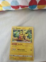 Pokemon Karte Pikachu 052/196 guter Zustand