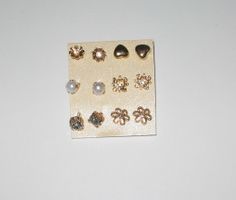 6 Ohrstecker goldfarbig
