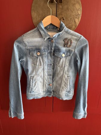 Jeansjacke mit 10 Applikation leicht verwaschen Grösse S