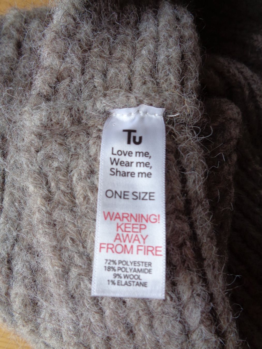 Foulard & Sciarpe: Dicker, warmer Schlauchschal, hellbraun, NEU! – Nuovo (secondo la descrizione) da Wiesendangen venduto da Gullfoss 5