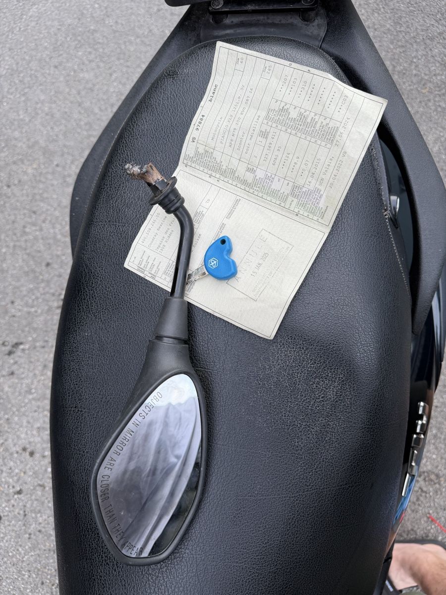 Piaggio Scooters: Piaggio FLY 125cc 3V KM256517 – Défectueux à Langenthal par SuzukiGsx-R 9