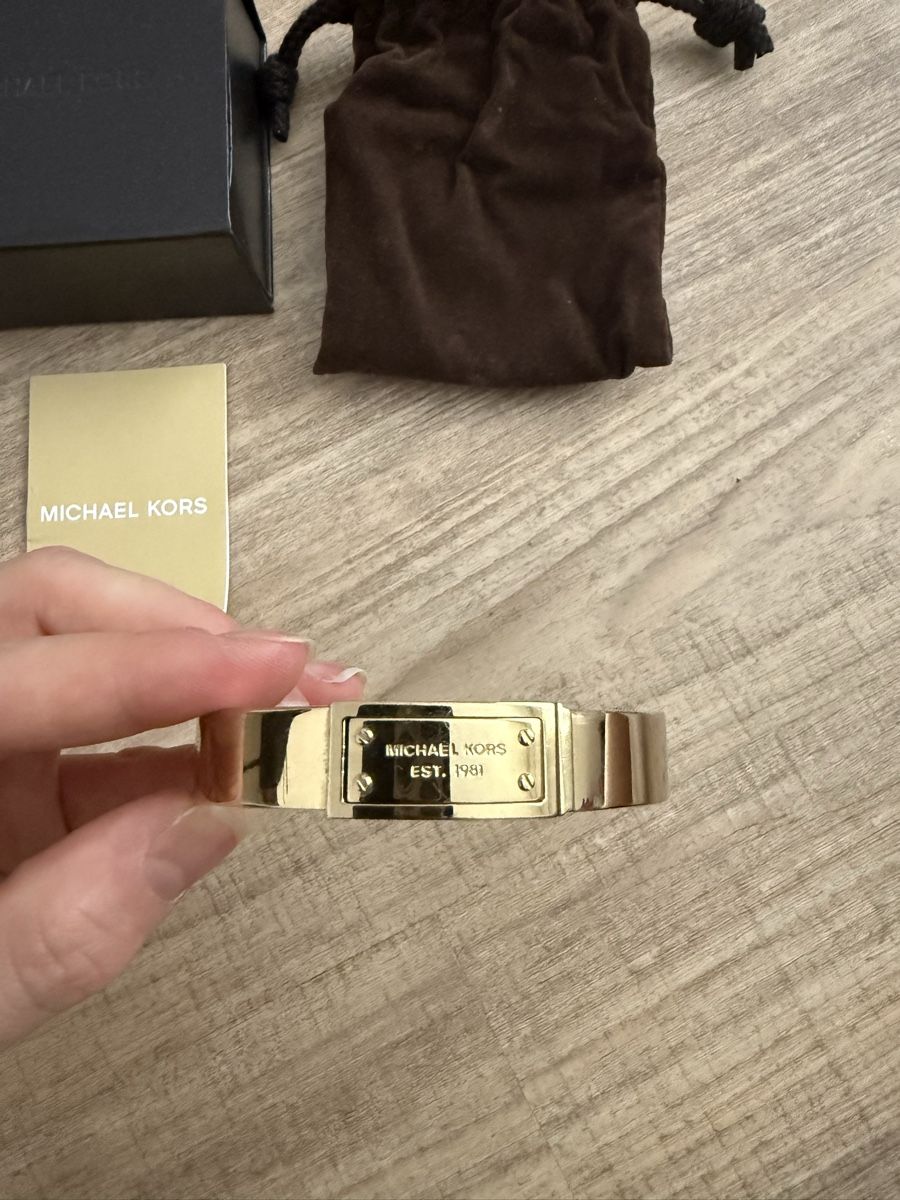 Michael Kors Bracciali & Braccialetti: Michael Kors Armreif  – Nuovo (secondo la descrizione) da Zürich venduto da olivia7747