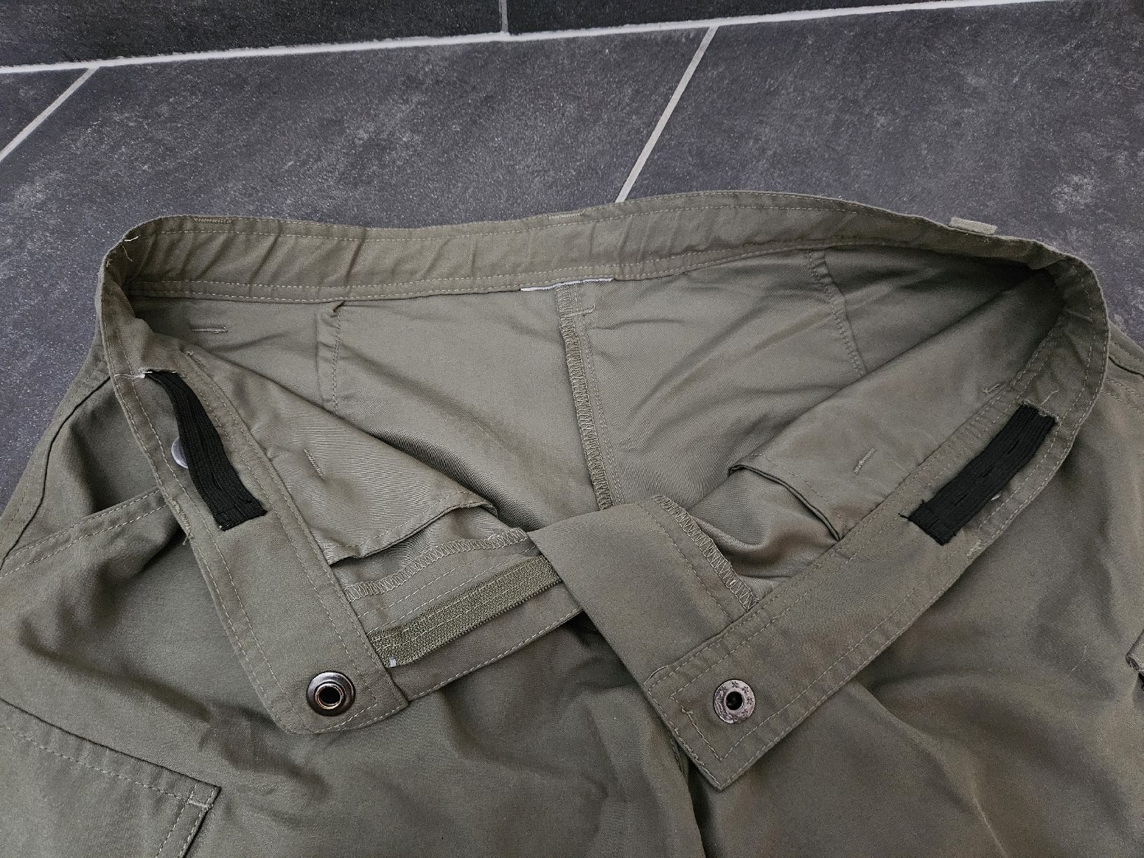 Pantaloni: Kurze Hose - Kilimanjaro – Usato da Bern venduto da Snowflake38 4