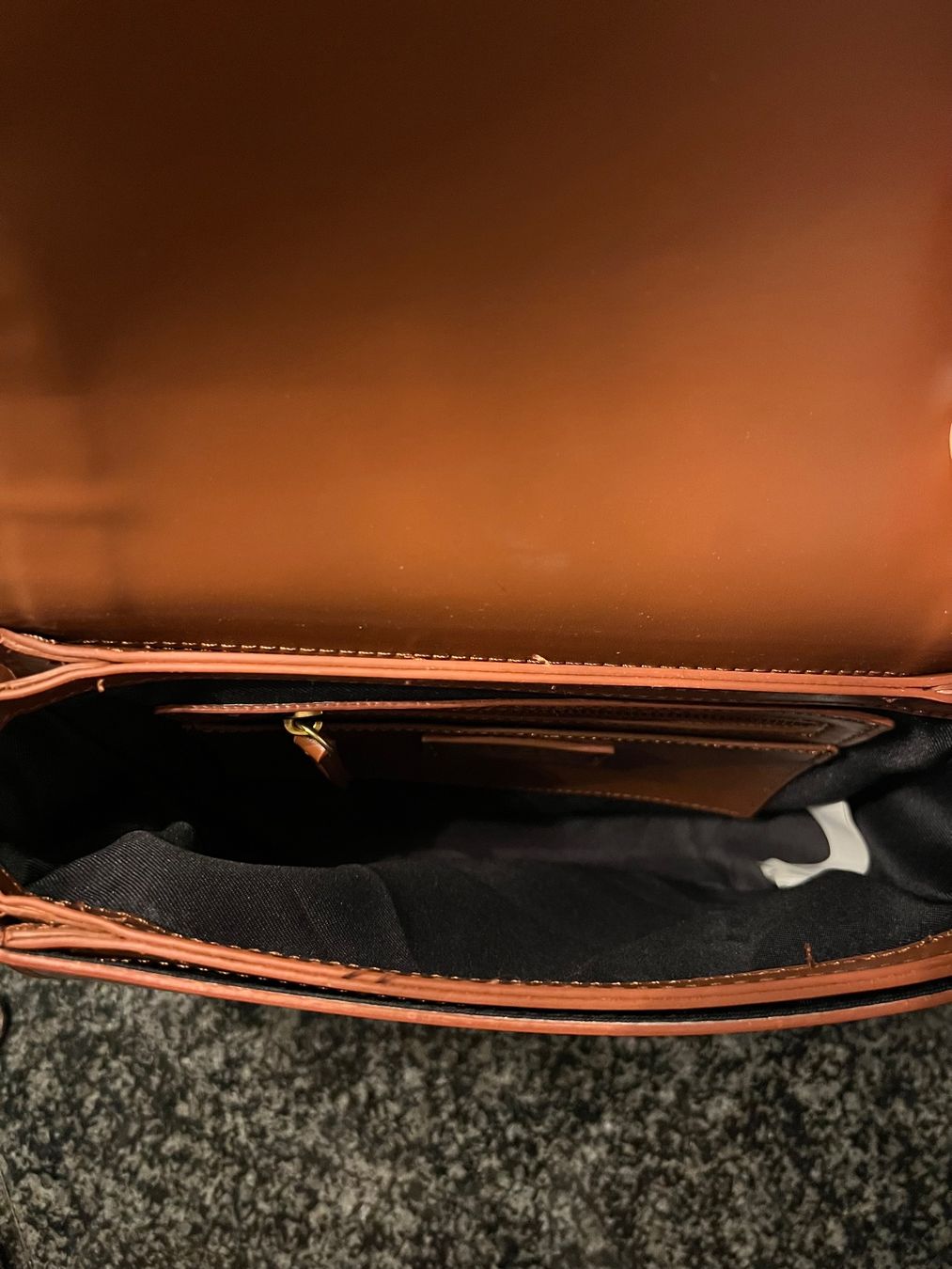 Zara Taschen für Damen: Zara Brown Saddle Crossbody Bag – Gebraucht aus Otelfingen von houseofstae 2