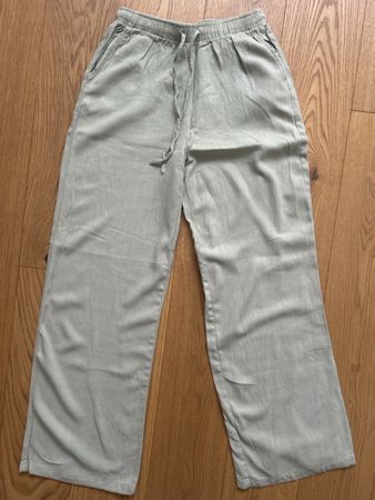 Stoffhose Stradivarius Gr.XS