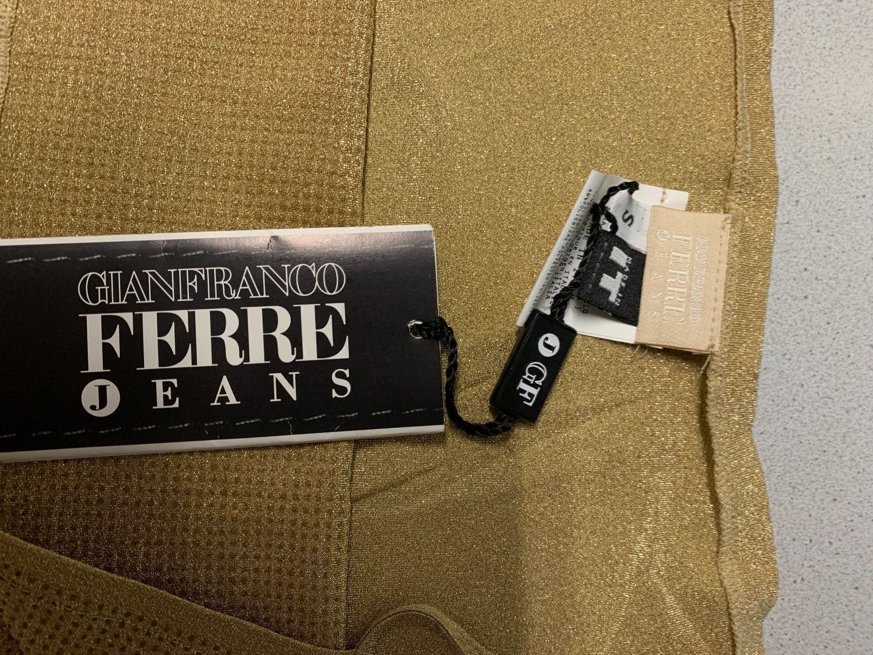 Gianfranco Ferre Tops: Designer Top gold GIANFRANCO FERRÉ Gr. S – Neu (gemäss Beschreibung) aus Biel-Benken BL von PANORMUS 4