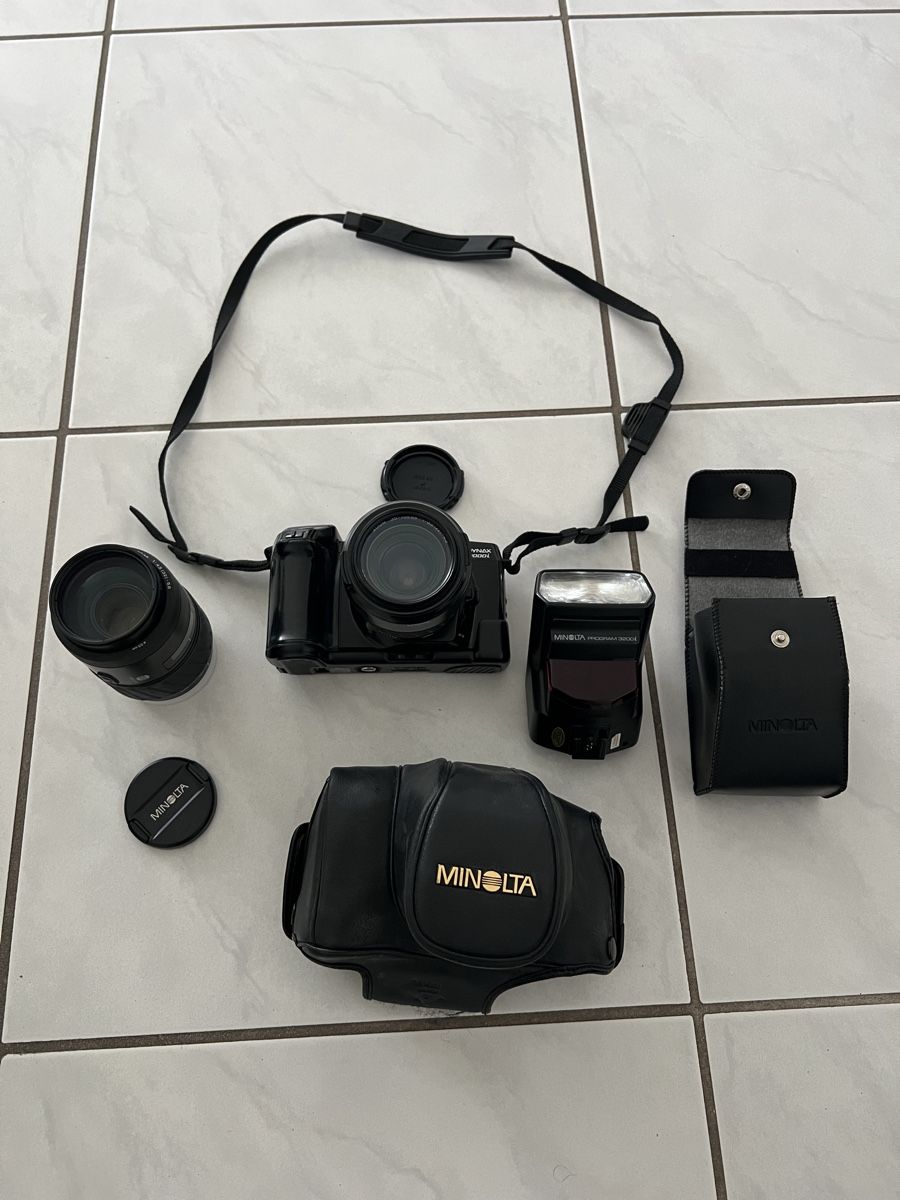 Minolta Fotocamera: Minolta Dynax 7000i Spiegelreflexkamera Set – Usato da Lachen SZ venduto da dazi99