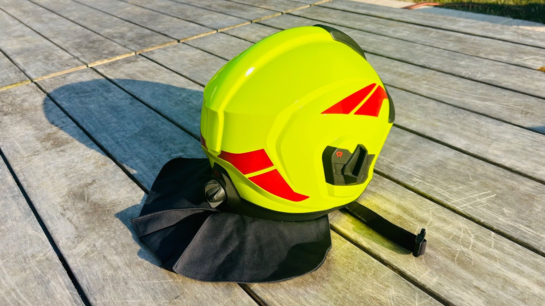 Feuerwehr: Feuerwehrhelm Rosenbauer – Neu (gemäss Beschreibung) aus Hermrigen von Grischu3906 3