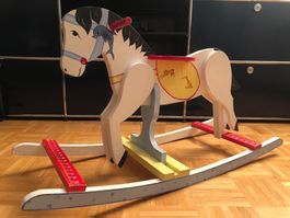 Holz Schaukelpferd Art of Horse ( Einzelstück) Antik