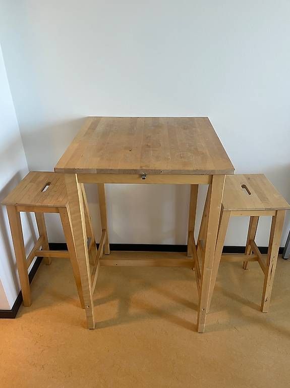Tischset: Table haute avec 2 chaises  – Gebraucht aus Petit-Lancy von Saku13