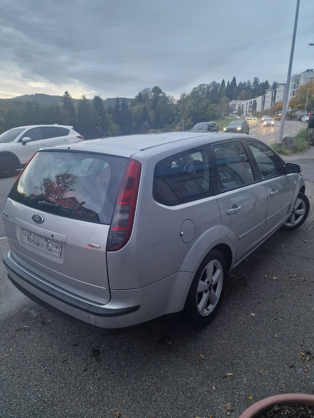 Ford Autos: Ford Focus 1.6 TDCI – D'occasion à St. Gallen par Mladjaa21 2