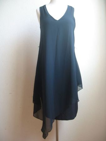 Armani Exchange belle robe en taille 38CH!