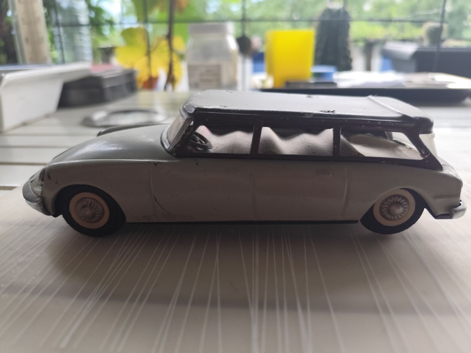 Citroën Voitures modèles: altes Blechauto Citroen – D'occasion à minusio par bierbrauer 1
