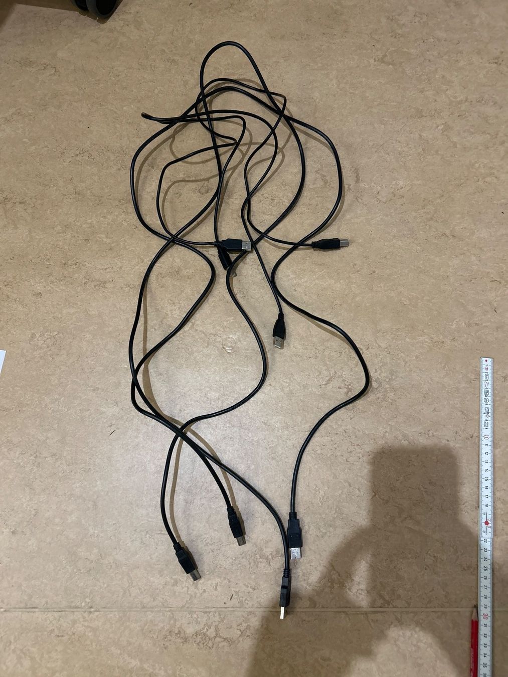 Câbles: 4 USB-A/USB-B - Kabel (2x1m, 2x1,75m) – D'occasion à Guntershausen par Gloominati 1