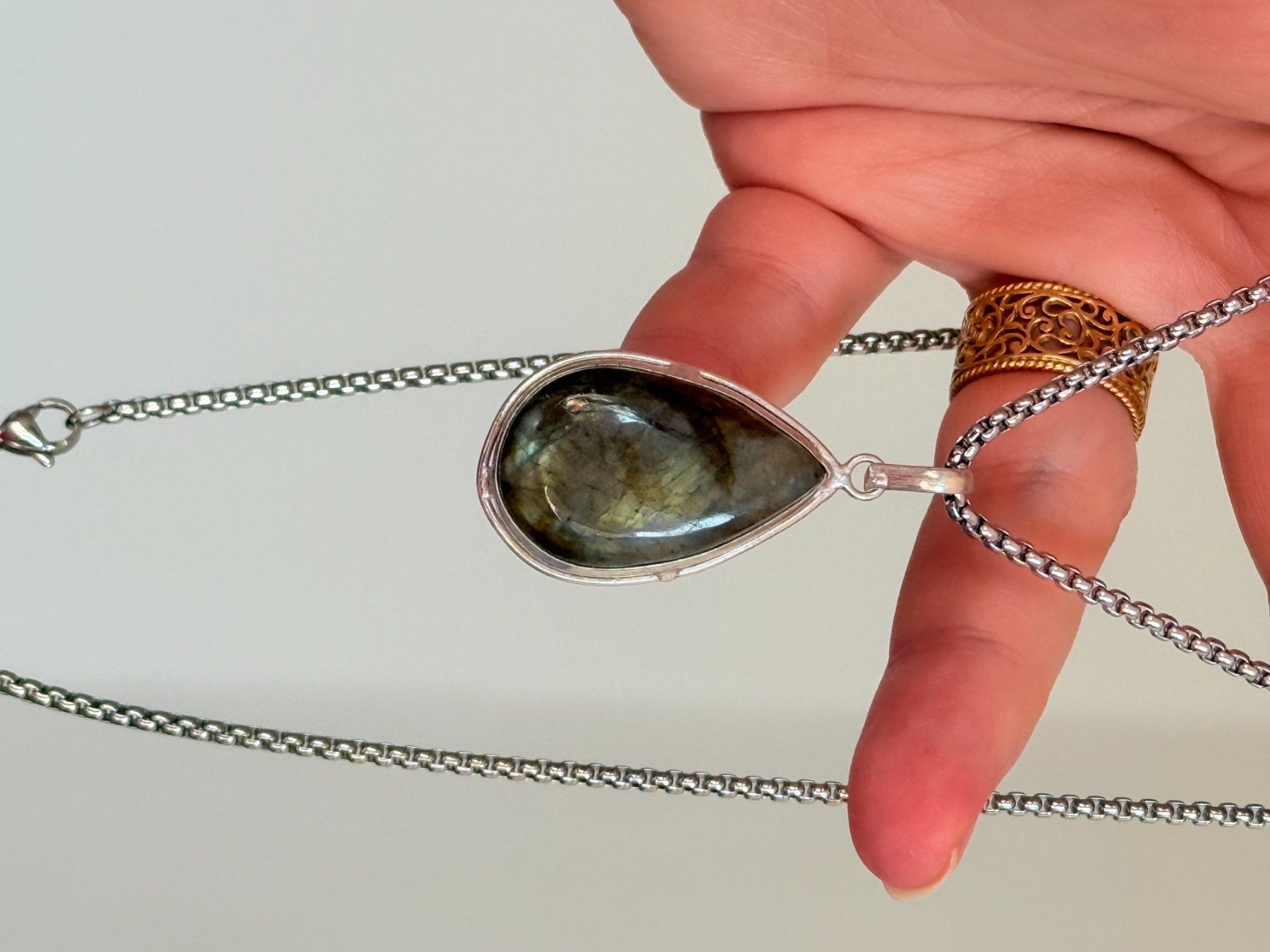 Ketten: Collier labradorite, neuf, jamais porté! – Neu und originalverpackt aus Genève von AGBERG 8