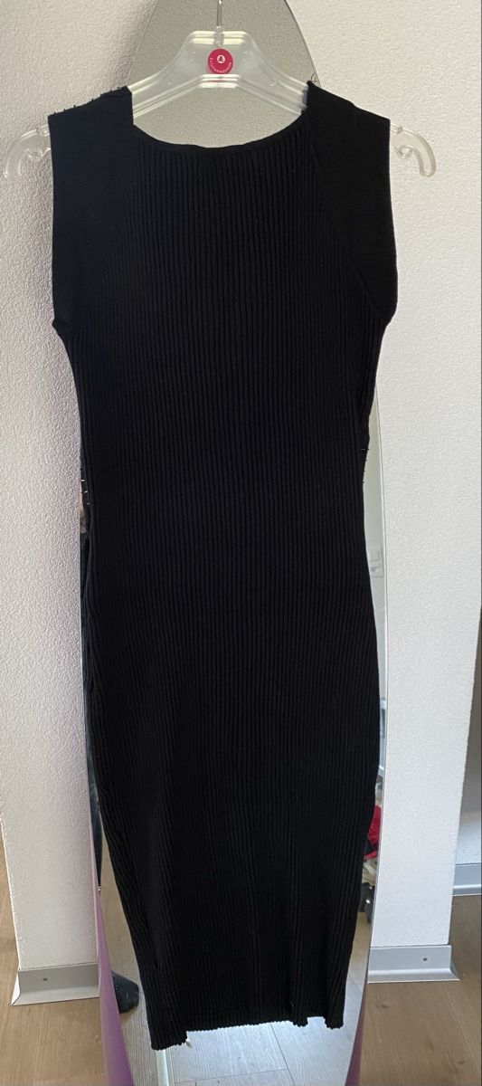 Morgan Vestiti: Robe noire Morgan – Nuovo (secondo la descrizione) da Chézard-St-Martin venduto da monster2525 3
